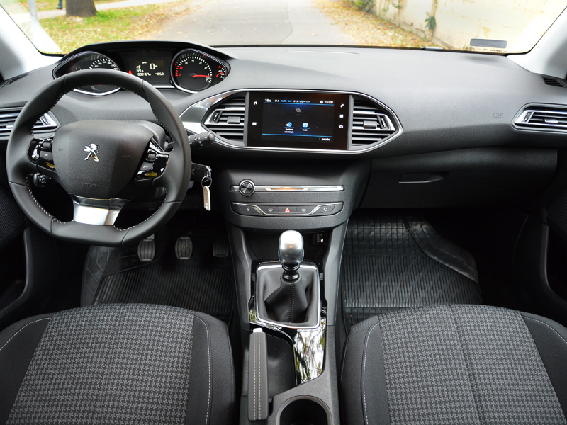 Peugeot 308 belső